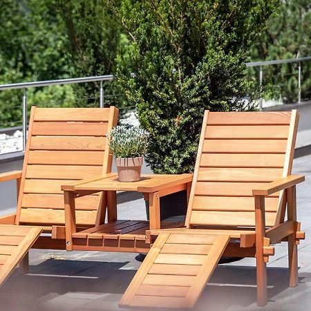 Apparthotel Feldhof - Living And Bistro Нова-Поненте Экстерьер фото