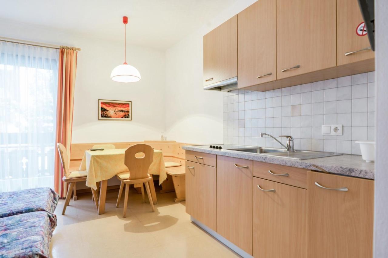 Apparthotel Feldhof - Living And Bistro Нова-Поненте Экстерьер фото